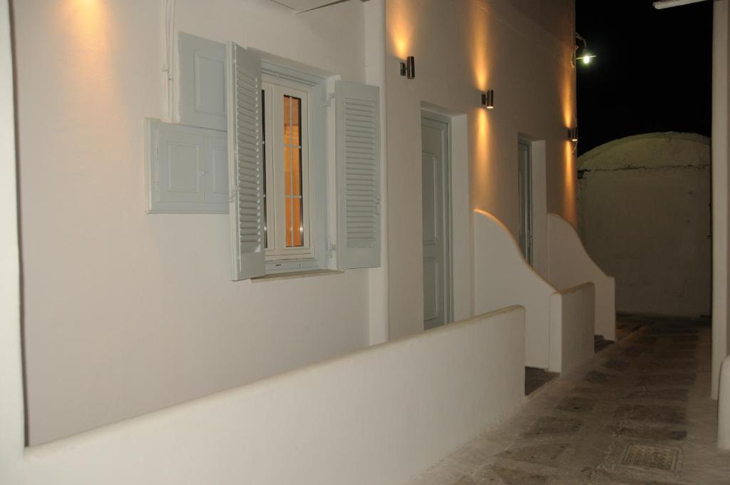 Starlight Luxury Studios Mykonos Town ภายนอก รูปภาพ