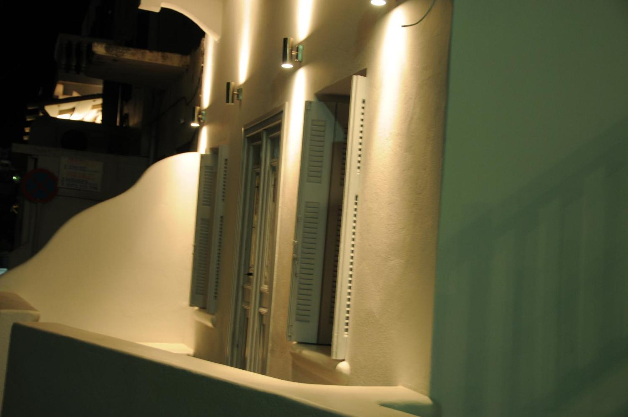 Starlight Luxury Studios Mykonos Town ภายนอก รูปภาพ