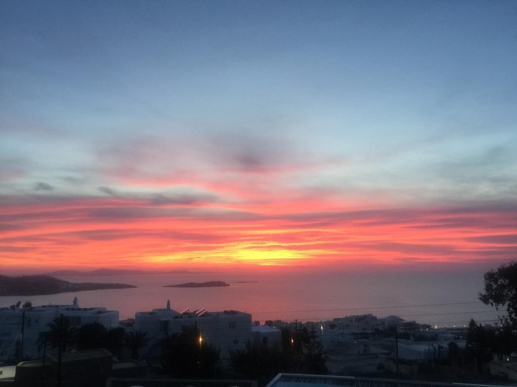 Starlight Luxury Studios Mykonos Town ภายนอก รูปภาพ